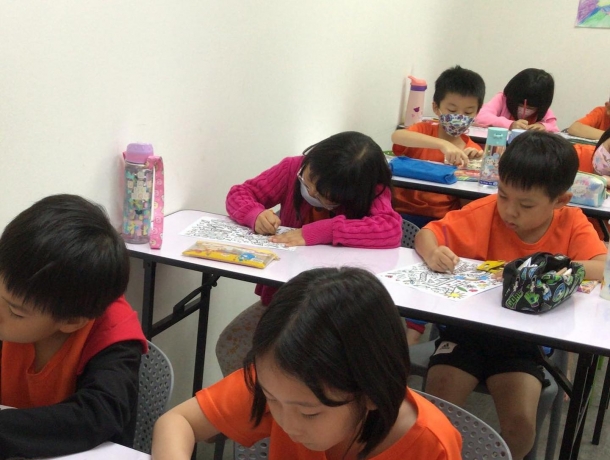 How do Top Tuition Centre Tampines Providers Ensure the Best Results?